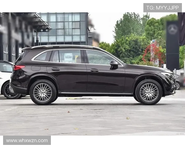 12524辆,40万的GLC又卖疯了,奔驰标真的硬